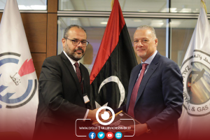 Libya contracts with US company to establish oil refinery in the south