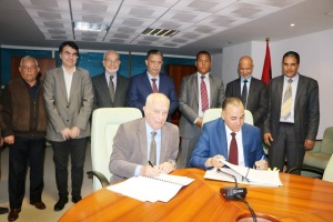 Transport ministry signs contract with Turkish company to maintain Tripoli's Corniche